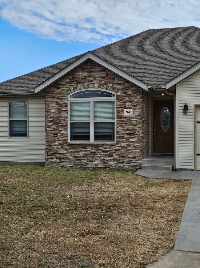 2615 S Jackson Ave in Joplin, MO - Building Photo - Building Photo