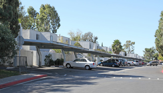 Park Lido in San Diego, CA - Building Photo - Other