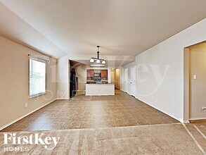 1413 Waco Turner Dr in Royse City, TX - Foto de edificio - Building Photo