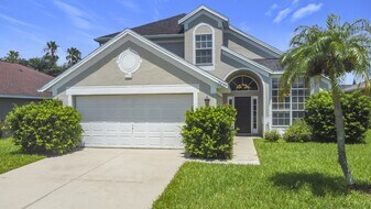 3235 Falcon Point Dr in Kissimmee, FL - Building Photo