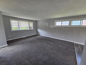 811 Coppock Ln in Springfield, PA - Foto de edificio - Building Photo