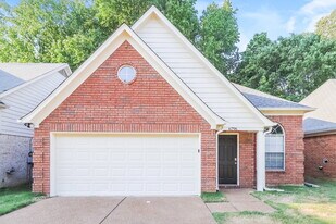 6796 Kamali Ave in Cordova, TN - Building Photo