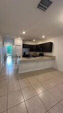 10629 W 32nd Ln in Hialeah, FL - Building Photo - Building Photo