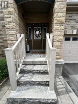 722 Sundew Dr in Waterloo, ON - Building Photo