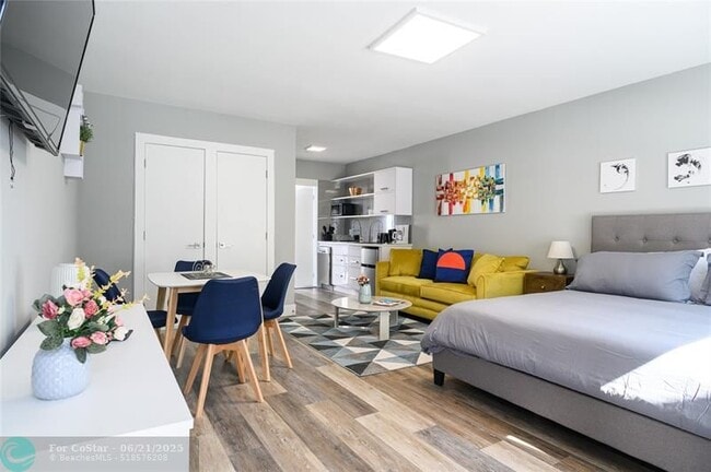 property at 1020 N Victoria Park Rd
