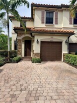 6561 N Anise Ct in Davie, FL - Building Photo