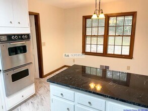 126 Weatherstone Pkwy in Marietta, GA - Building Photo - Building Photo