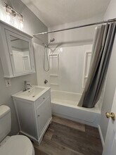 42 Parker Rd in Shirley, MA - Building Photo - Building Photo