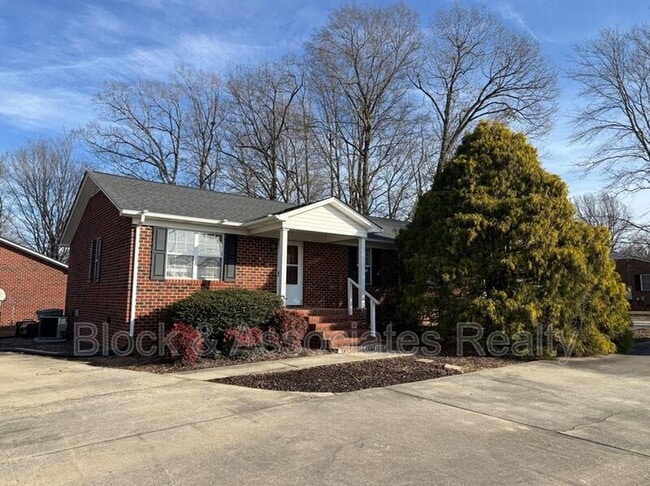 property at 2128 N Fayetteville St