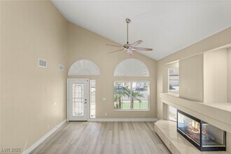 9556 Ancala Hollow Ct in Las Vegas, NV - Building Photo - Building Photo