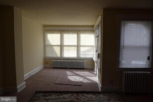 243 Coverly Rd in Lansdowne, PA - Building Photo