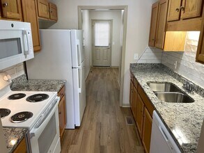 2962 Forest Park Dr in Randleman, NC - Building Photo - Building Photo