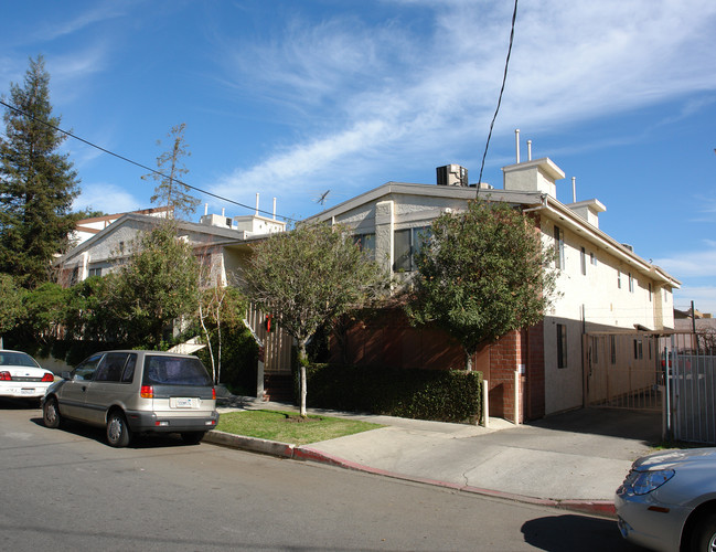 5316-5320 Harmony Ave in North Hollywood, CA - Building Photo - Building Photo