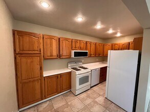 4016 1/2-4012 Shasta St in San Diego, CA - Building Photo - Building Photo