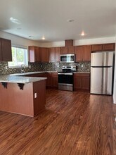 1702 W Lee St in Moses Lake, WA - Building Photo - Building Photo