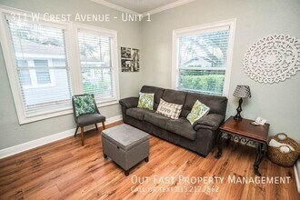 311 W Crest Ave-Unit -Unit 1 in Tampa, FL - Building Photo - Building Photo