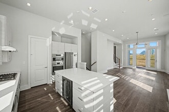 381 E Greenbriar Ln, Unit Unit #1501 in Dallas, TX - Foto de edificio - Building Photo