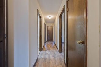 105 Hanover Way in Seneca, SC - Building Photo - Building Photo