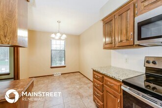 4917 S Kendall Dr in Independence, MO - Building Photo - Building Photo