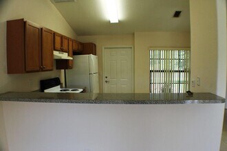 1667 SW California Blvd in Port St. Lucie, FL - Building Photo - Building Photo