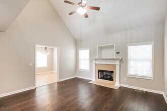 3418 Leslie Ln in Murfreesboro, TN - Foto de edificio - Building Photo