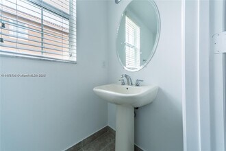 5784 Monterra Club Dr in Greenacres, FL - Building Photo - Building Photo