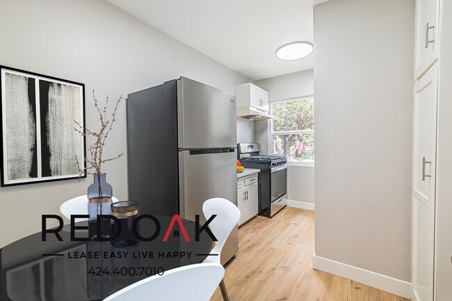 4646 Coliseum St in Los Angeles, CA - Building Photo - Building Photo