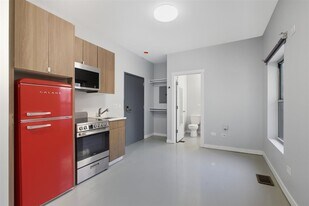 4700 N Racine Ave in Chicago, IL - Building Photo