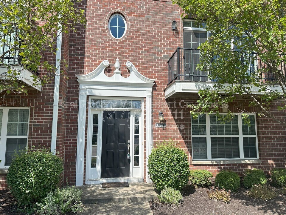 11461 Reagan Dr in Fishers, IN - Building Photo