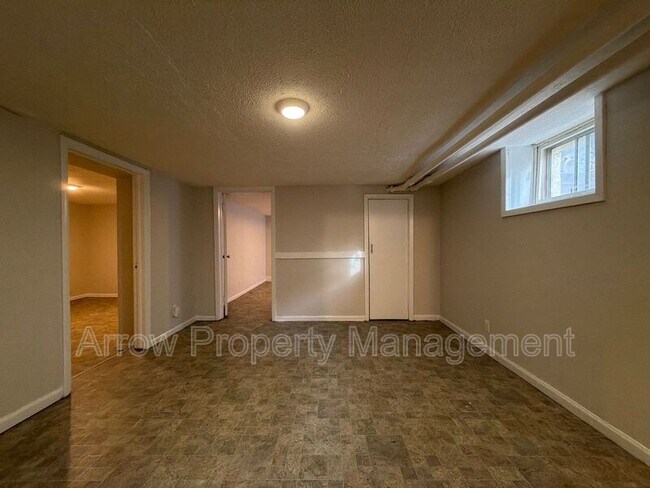 1979 South St in Lincoln, NE - Building Photo - Building Photo