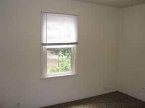 2777 12th Pl SE in Salem, OR - Building Photo - Building Photo