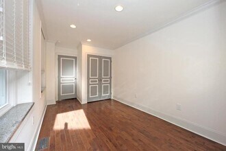 130 W Laurel St in Philadelphia, PA - Building Photo - Building Photo