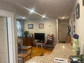 135 Massachusetts Ave in Arlington, MA - Building Photo - Building Photo