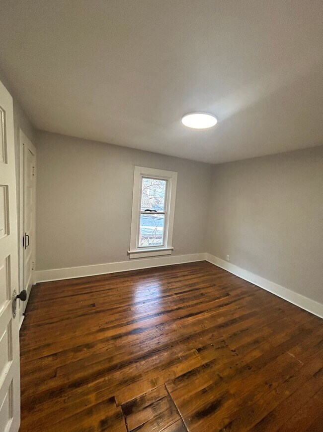 1014 Huffman St-Unit -1/2 in Fort Wayne, IN - Building Photo - Building Photo