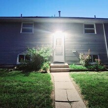 305 C Ave, Unit 2 photo'