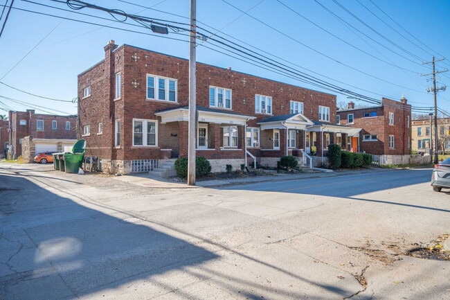 property at 123 E 7th Ave