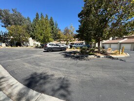 29407 La Plaza in Murrieta, CA - Building Photo