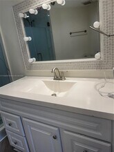 9419 Fontainebleau Blvd in Miami, FL - Building Photo - Building Photo