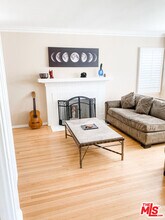 1975 S Crescent Heights Blvd in Los Angeles, CA - Building Photo - Building Photo