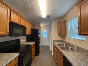 106 Katydid Dr in Athens, GA - Building Photo - Building Photo