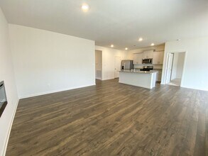 20 Witherspoon Dr in Oakland, TN - Building Photo - Building Photo