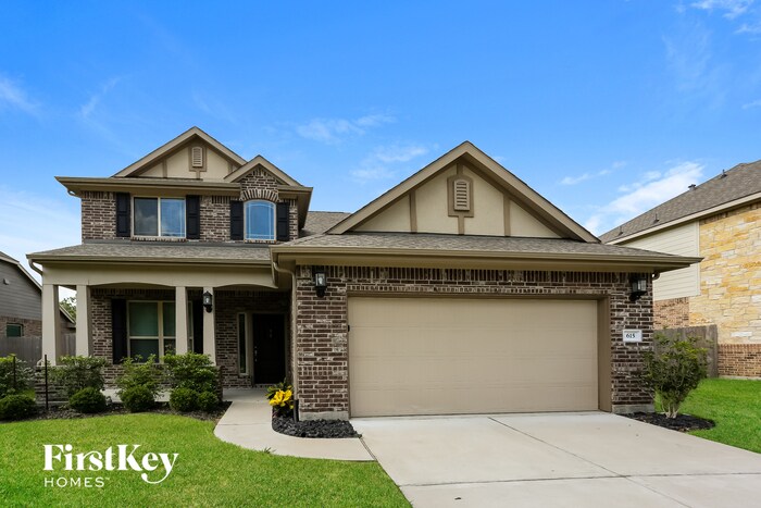615 Companion Dr in Crosby, TX - Building Photo