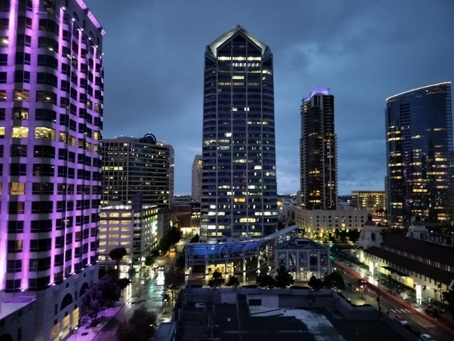 1240 India St, Unit 1203 in San Diego, CA - Building Photo - Building Photo