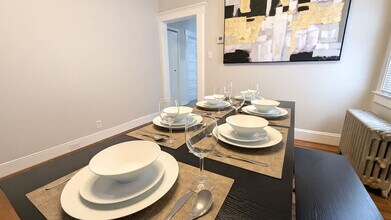 205 S Essex Ave in Orange, NJ - Foto de edificio - Building Photo