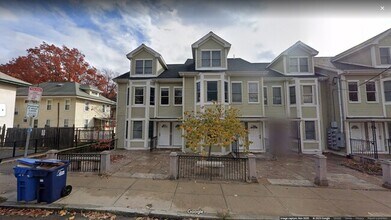 112 Allston St, Unit 1 in Boston, MA - Foto de edificio - Building Photo
