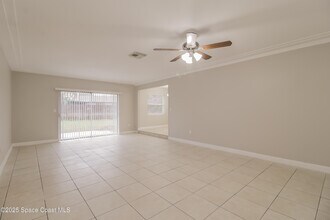 935 S Courtenay Pkwy in Merritt Island, FL - Building Photo - Building Photo
