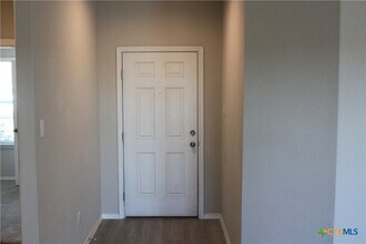 233 Mossberg Wy in New Braunfels, TX - Building Photo - Building Photo