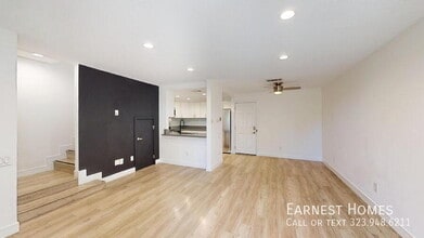 9625 Sylmar Ave in Los Angeles, CA - Building Photo - Building Photo