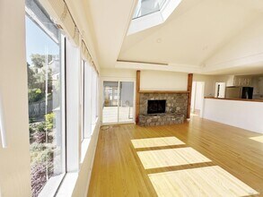 172 Great Cir Dr in Mill Valley, CA - Building Photo - Building Photo