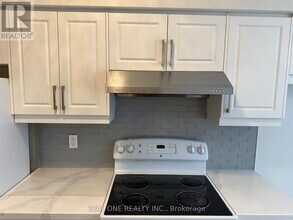 35 Empress Ave in Toronto, ON - Building Photo - Building Photo